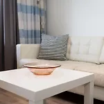 Flora Und Fauna - B306-b307 By Interhome