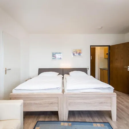 Appartement Flora Und Fauna - B306-b307 By Interhome Lahnstein