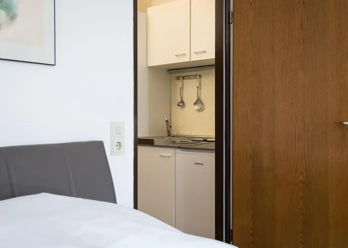 Flora Und Fauna - B306-b307 By Interhome